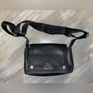 Steve Madden crossbody